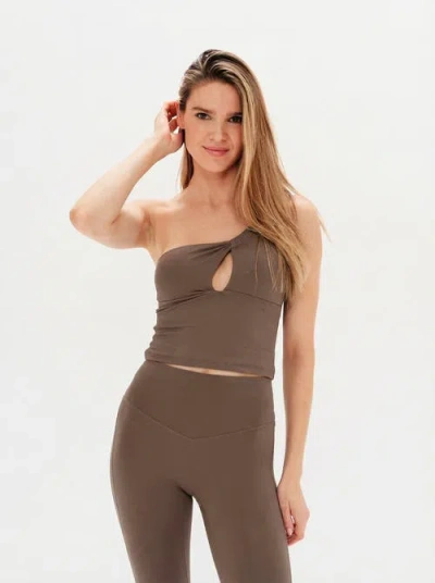 Revyve Active Muse Tank In Gold