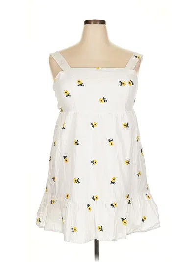 Pre-owned Rewind Casual Dress In White