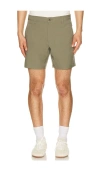 Rhone 7 Nomad Tech Chino Short In Multi
