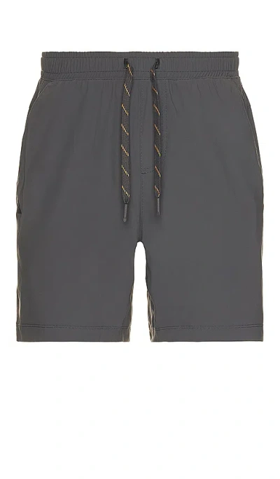 Rhone 短裤 In Asphalt