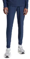 Rhone Atmosphere Joggers Navy In Navy