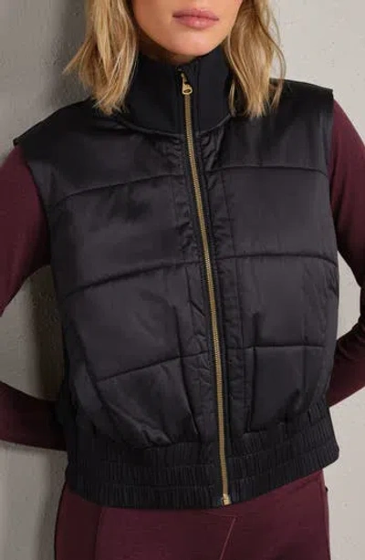 Rhone Chalet Quilted Water Repellent Vest In Pure Black