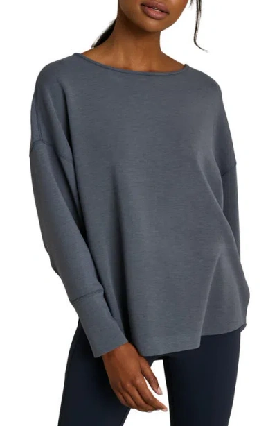 Rhone Dreamglow Pullover Sweatshirt