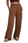 Rhone Dreamglow Trousers In Brown