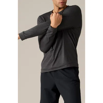 Rhone Ooo Goldfusion™ Crewneck T-shirt In Asphalt