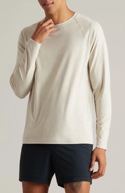 Rhone Reign Long Sleeve T-shirt In Sandstone
