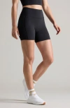 Rhone Revive Pocket Bike Shorts In Black