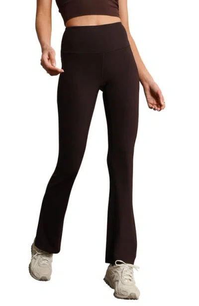 Rhone Revive Pocket Flare Leggings In Dark Espresso