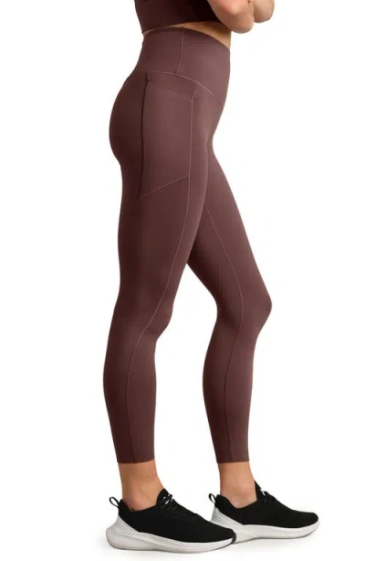 Rhone Revive Pockets 7/8 Leggings In Burgundy