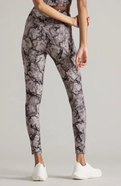 Rhone Revive Print Pocket 7/8 Leggings In Taupe Mist