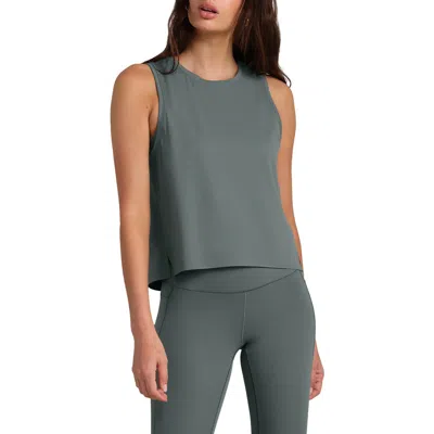 Rhone Serene Crop Performance Tank In Gray