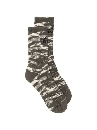 Rhude Tiger Camo Logo-intarsia Socks In Green