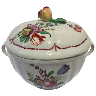 Pre-owned Richard Ginori Italy 18th Century  Porcelain Covered Cup Or Sugar Bowl In Gray