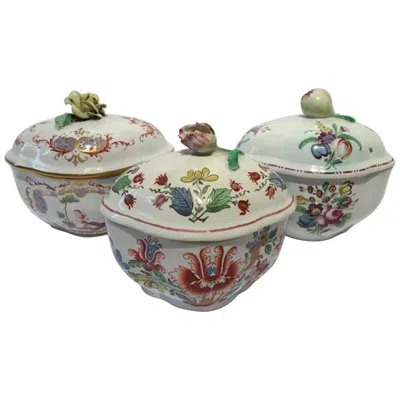 Pre-owned Richard Ginori Italy Late 18th Century  Set 3 Porcelain Sugar Bowls Floral Decor In Gray