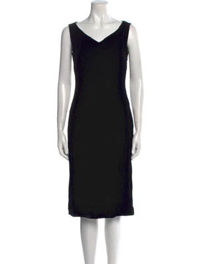 Pre-owned Richard Tyler V-neck Knee-length Dress In Black