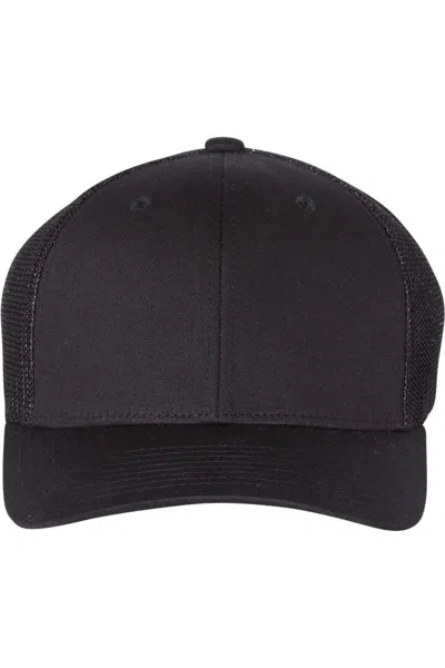 Richardson Fitted Trucker With R-flex Cap In Black