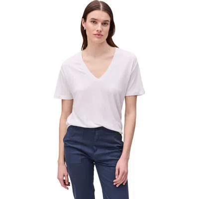 Richer Poorer The Linen Jersey V Neck Tee In White
