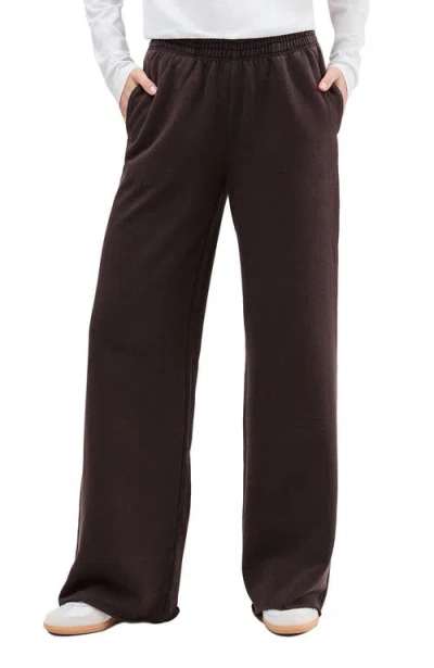 Richer Poorer The Recycled Fleece Wide Leg Sweatpant In Brown