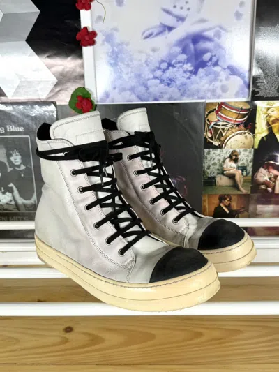 Pre-owned Rick Owens 2014-15 Mainline High Top White/black Leather Ramones Shoes