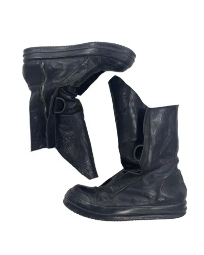 Pre-owned Rick Owens Aw2012 “mountain” D-ring Laceless Leather Ramones Boots In Black