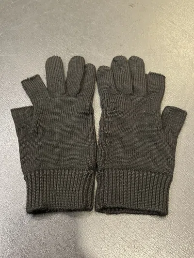 Pre-owned Rick Owens Cashmere Gloves In Black