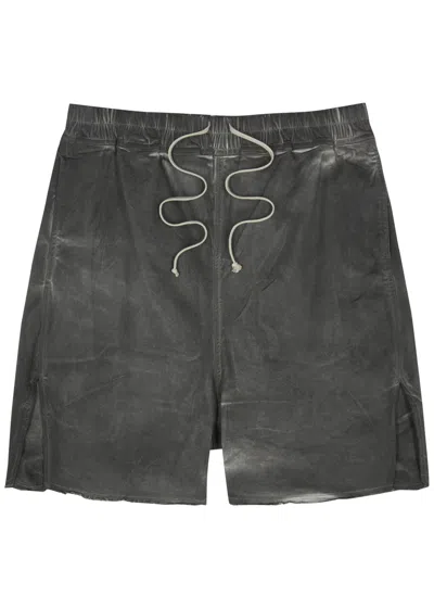 Rick Owens Coated Denim Shorts In Brown