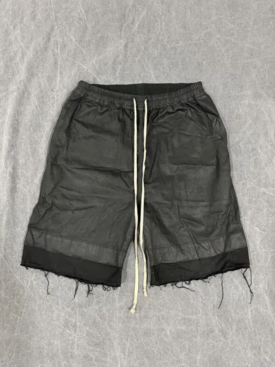 Pre-owned Rick Owens Drksdhw Waxed Shorts In Black