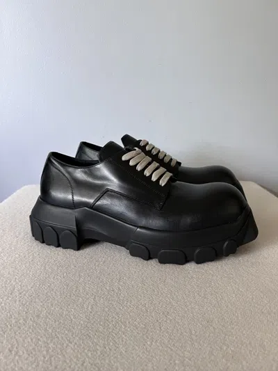 Pre-owned Rick Owens Laceup Bozo Low Top Tractor Boots In Black