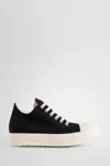 Rick Owens Low-top Round Toe Sneakers With Contrast Sole In Black