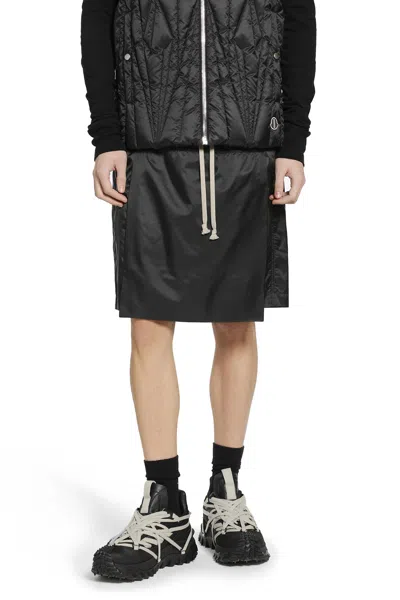 Rick Owens Moncler Kilt Shorts In Black
