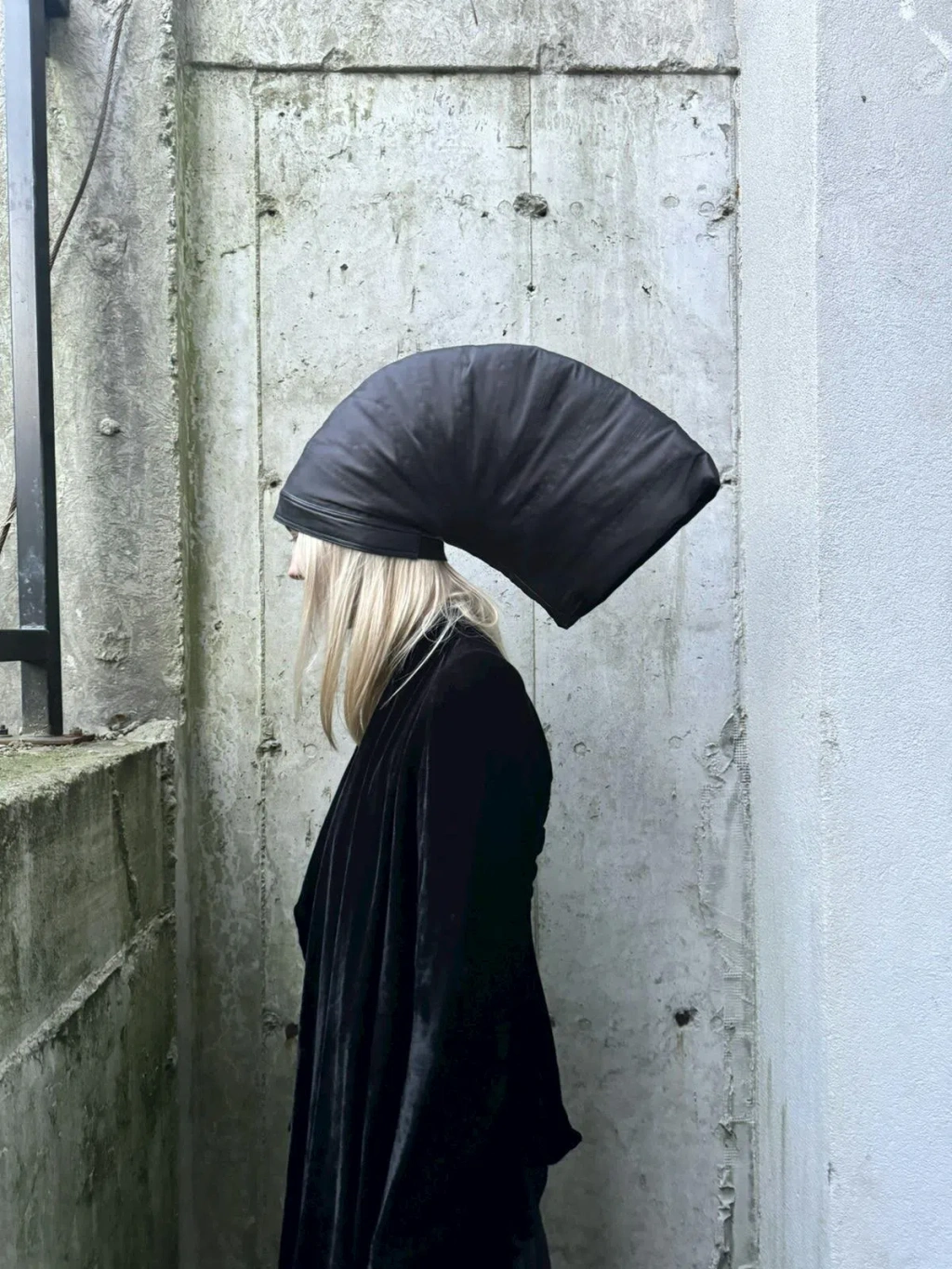 rick-owens-moody-fw14-runway-
