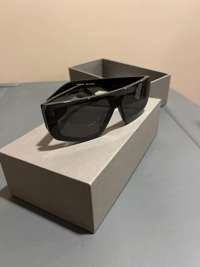 Pre-owned Rick Owens Performa Sunglasses In Black