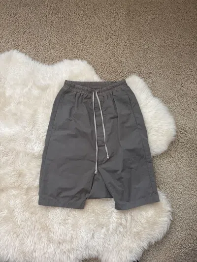 Pre-owned Rick Owens Pod Shorts In Sand