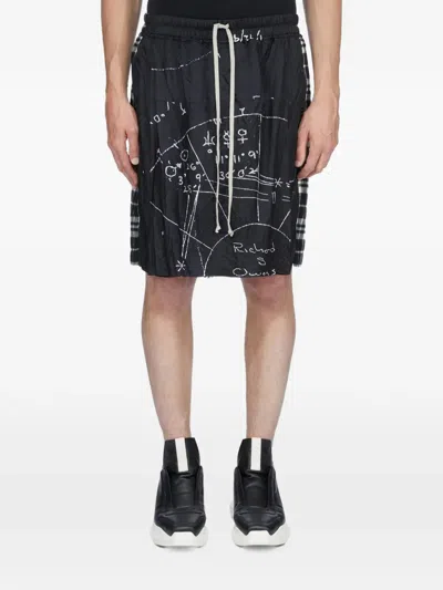 Rick Owens Print Check Shorts In Multi