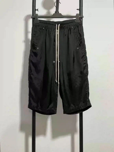 Pre-owned Rick Owens Ro Bela Zipper Shorts In Black