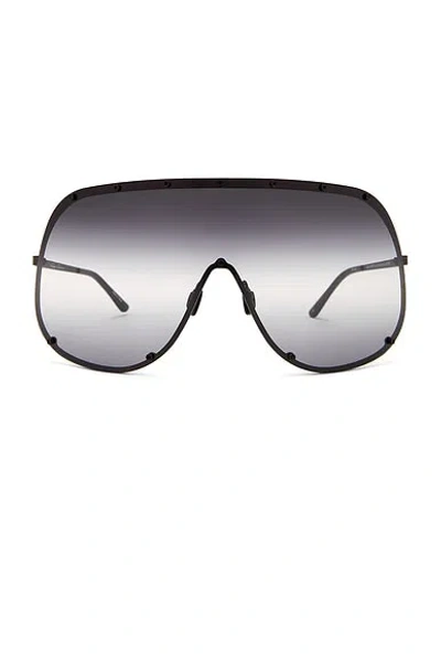 Rick Owens Shield Sunglasses In Black & Clear