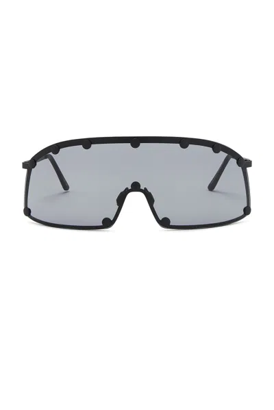 Rick Owens Shielding Sunglasses In Black