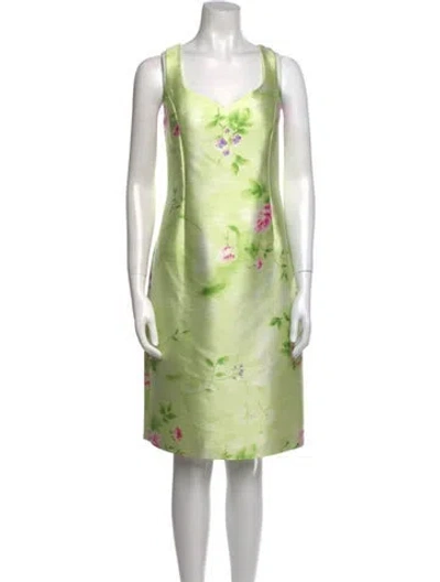 Pre-owned Rickie Freeman Silk Knee-length Dress In Green