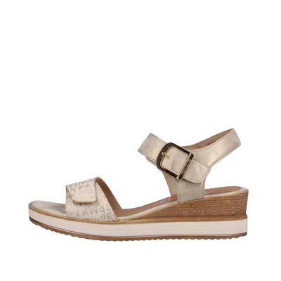 Rieker Women's  D6455 Jerilyn 55 Porzellan / Alloy / Muschel D6455-60 In Gold