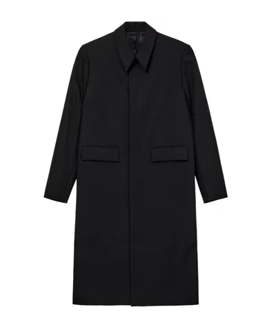 Rier Long-sleeved Wool Coat In Black