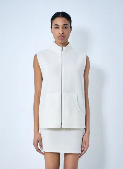 Rier Sleeveless Zip Vest In White