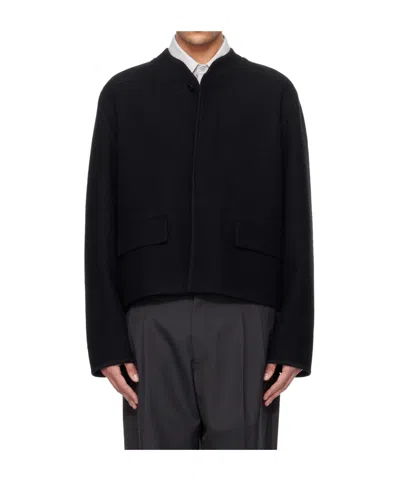 Rier Walker City Crop Wool Long-sleeve Casual Jacket In Black