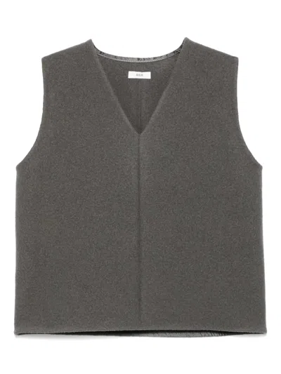 Rier Walker Top In Grey