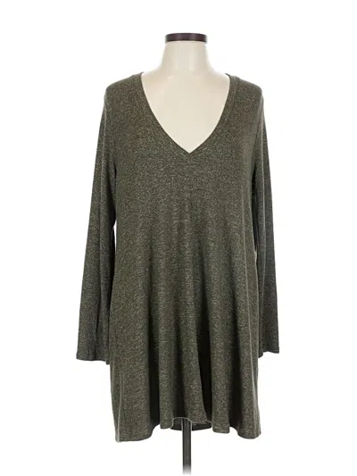 Pre-owned Riller & Fount 3/4 Sleeve Top Gray V Neck Tops