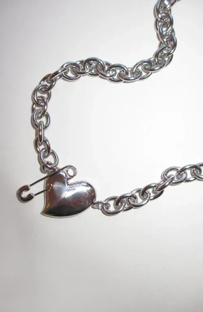 Rimor Jewelry Pin Through My Heart Chain In Silver
