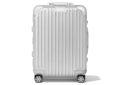 Pre-owned Rimowa Men's  Original Cabin In Silver