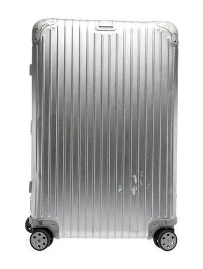 Pre-owned Rimowa Solid Travel Suitcase In Silver