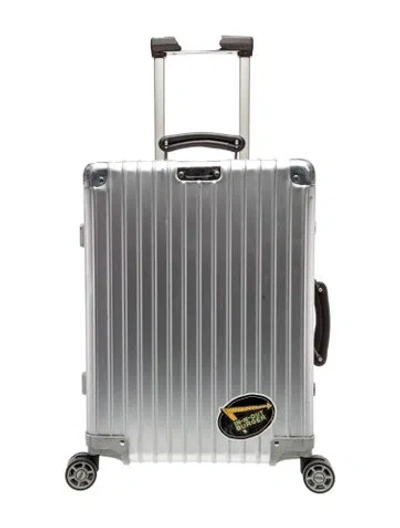 Pre-owned Rimowa Suitcase In Silver
