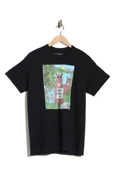 Riot Society Free Bear Hugs Graphic T-shirt In Black