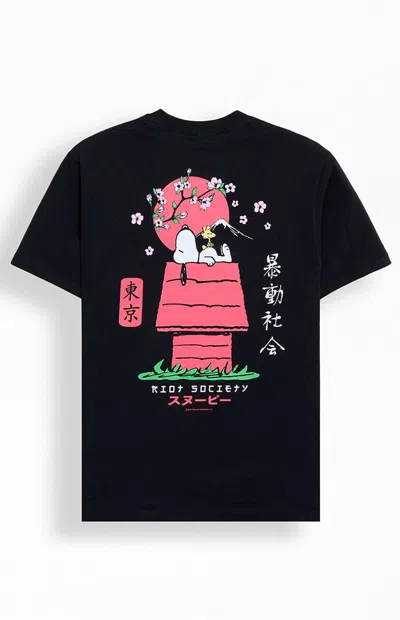 Riot Society Men's Snoopy Kanji T-shirt In Black